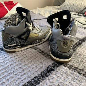 Jordan Spizike cool gray